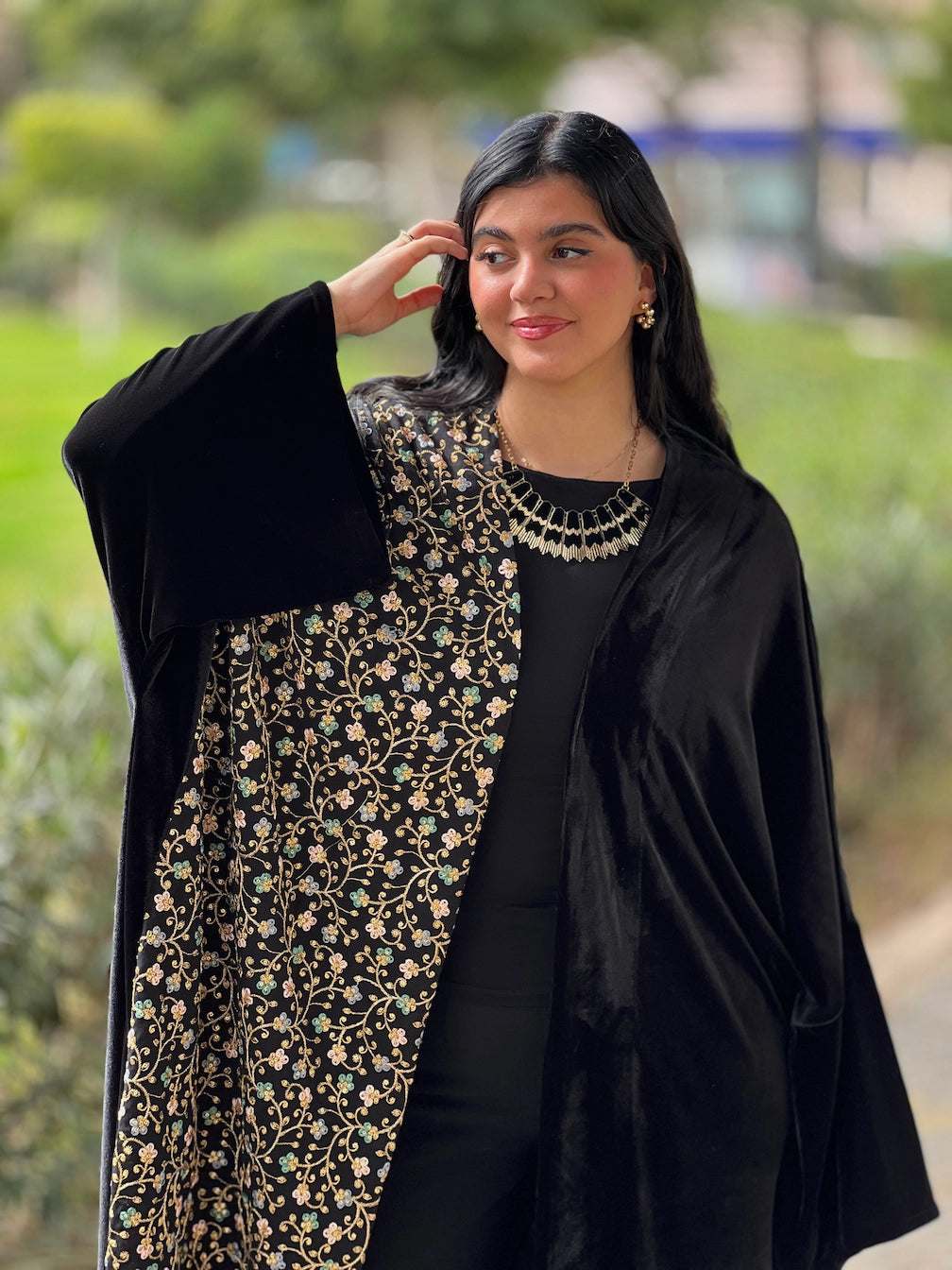 Noir Elegance Qaftan