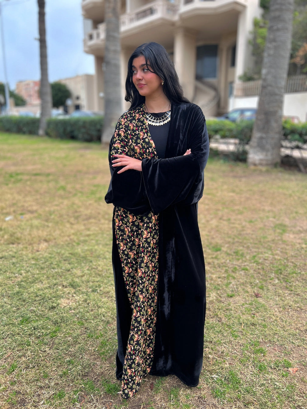 Royal Embroidery Qaftan