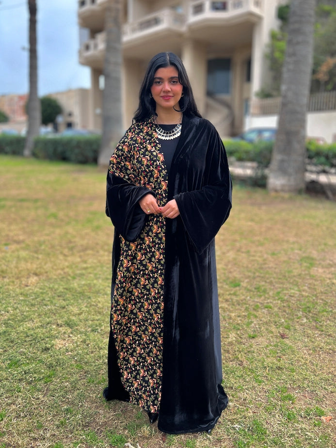 Royal Embroidery Qaftan